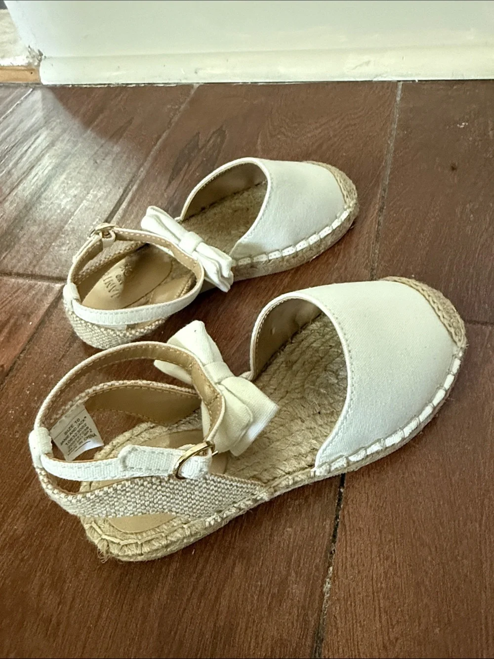 New Janie and Jack Cream Canvas Espadrille Sandals with Bow Accent